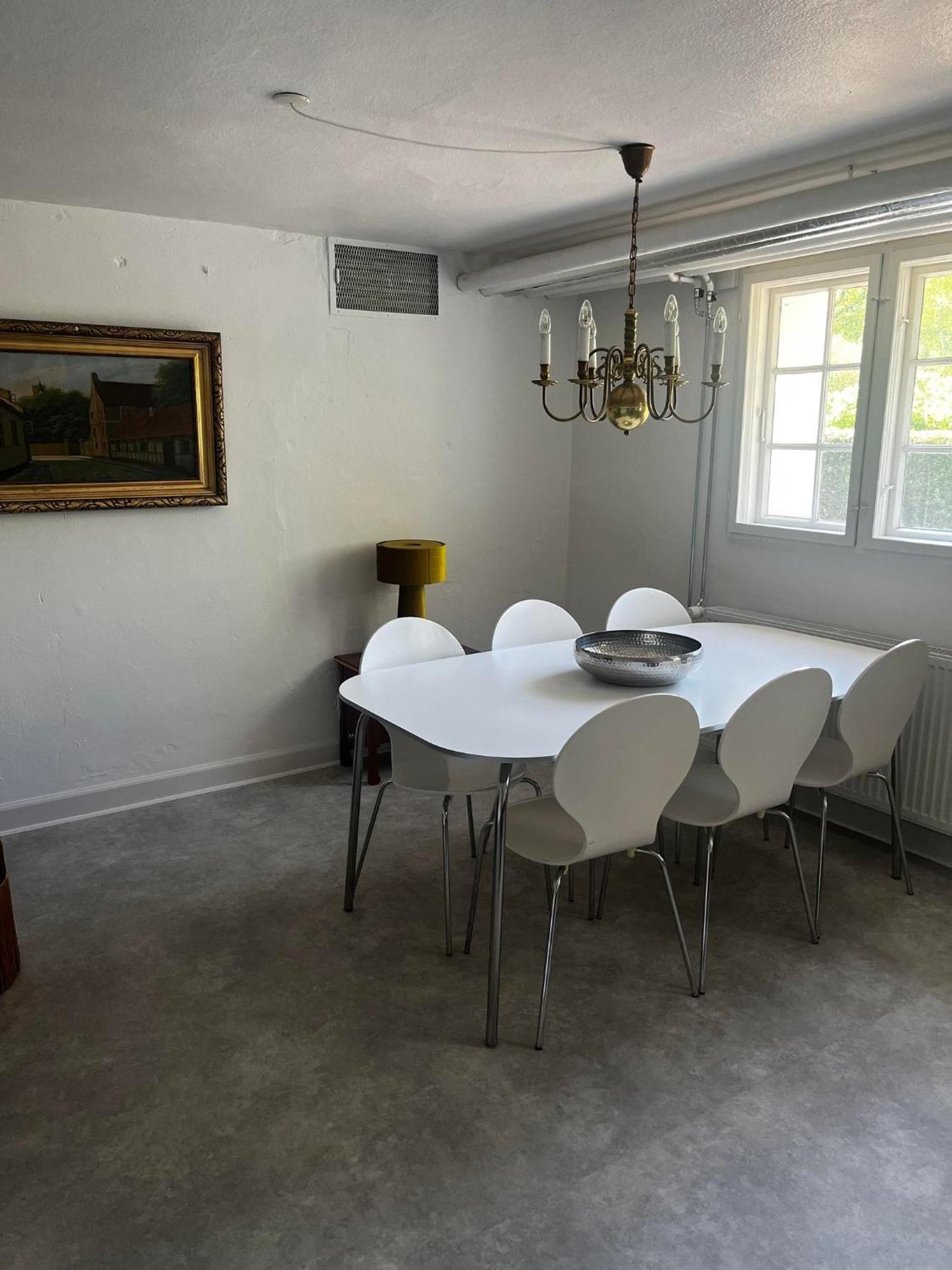 Rosenlund Gods - Kaelder B&B Sakskøbing Εξωτερικό φωτογραφία